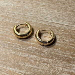 New Elegant Gold Hoop Earrings